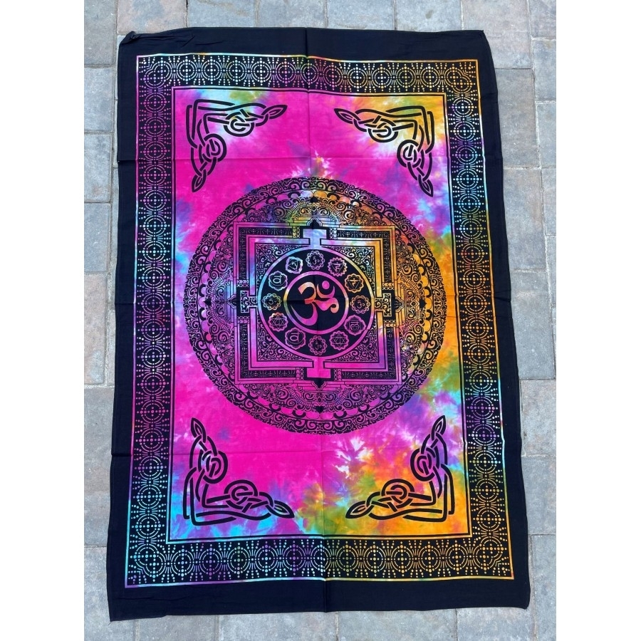 OM-multi-Tapestry-p124